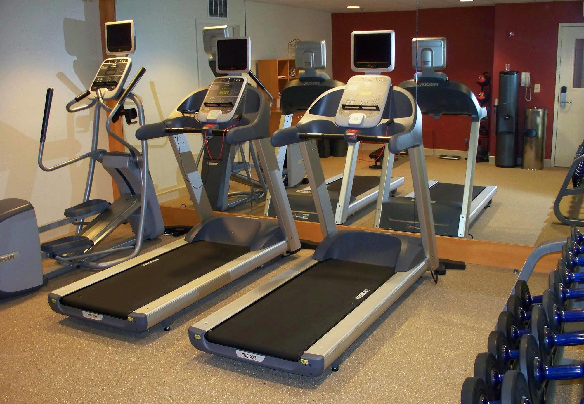 Hilton Garden Inn Portland Airport Экстерьер фото
